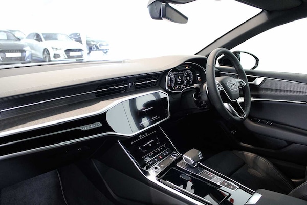 Used Audi A6 Saloon 2025 for sale - 75188179: Photo 2
