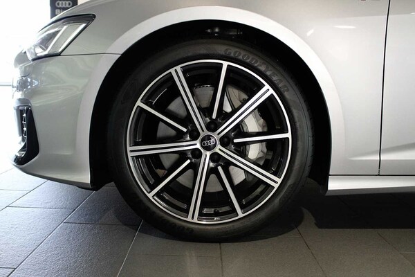 Used Audi A6 Saloon 2025 for sale - 75188179: Photo 5
