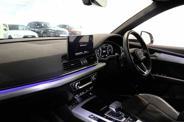Used Audi Q5 2022 for sale - 76168373: Photo 2