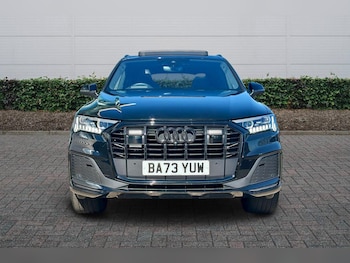 Used Audi Q7 2023 for sale - 77926922: Photo