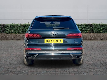 Used Audi Q7 2023 for sale - 77926922: Photo