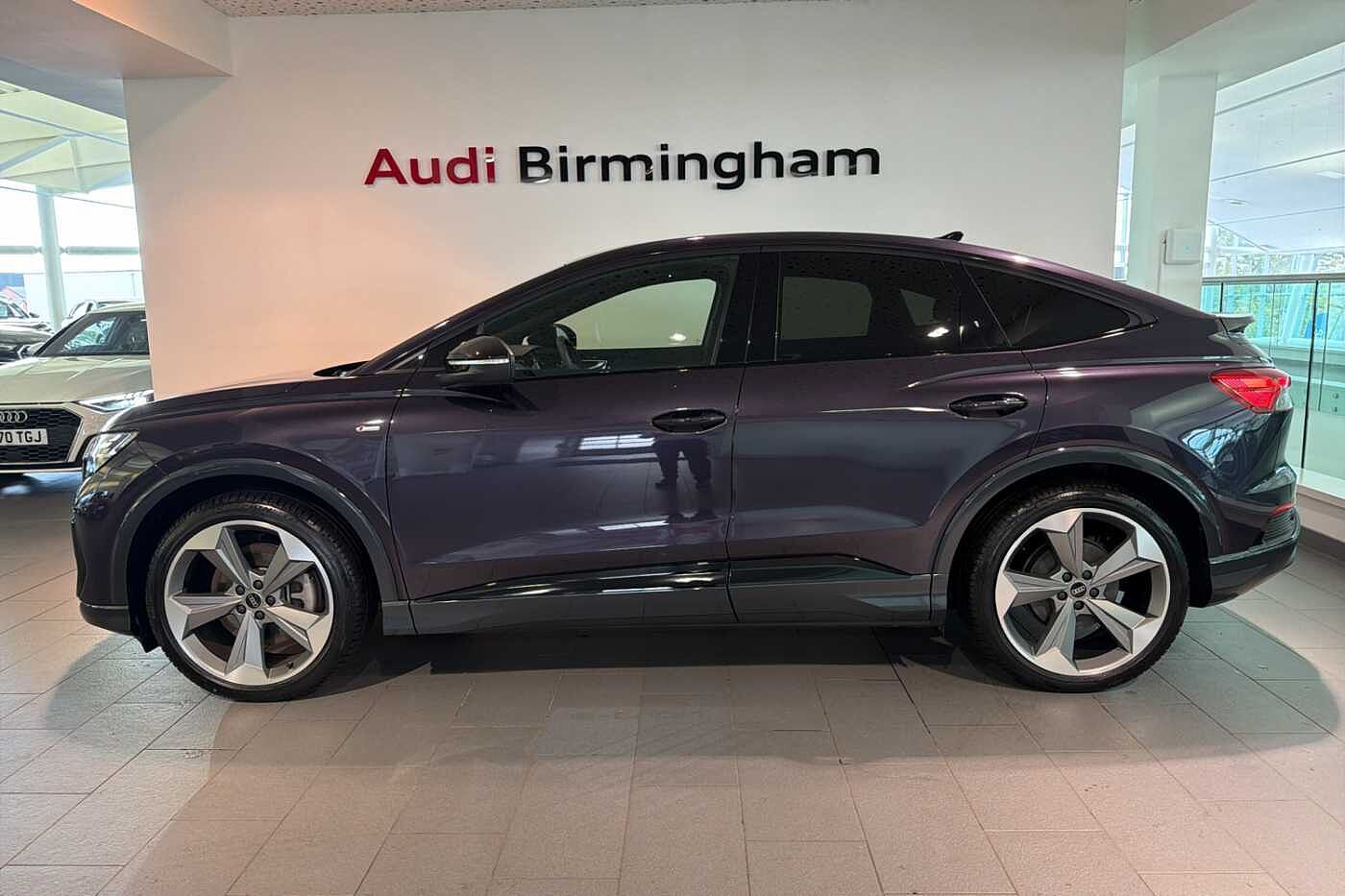 Used Audi Q4 e-tron 2024 for sale - 75901508: Photo 4