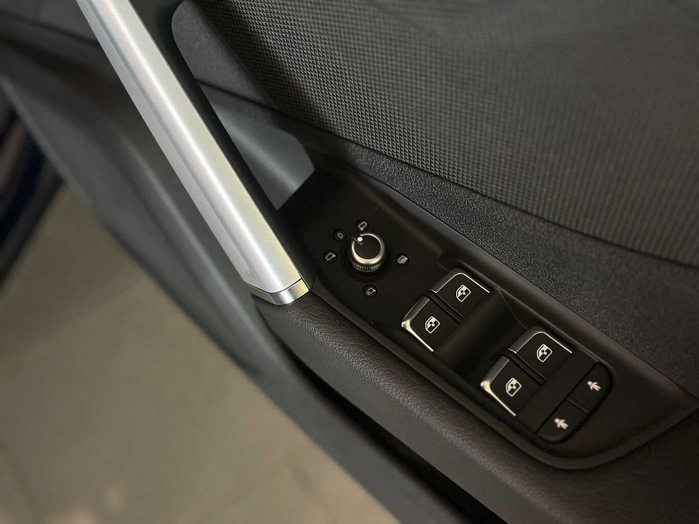 Used Audi Q2 2025 for sale - 76800618: Photo 10