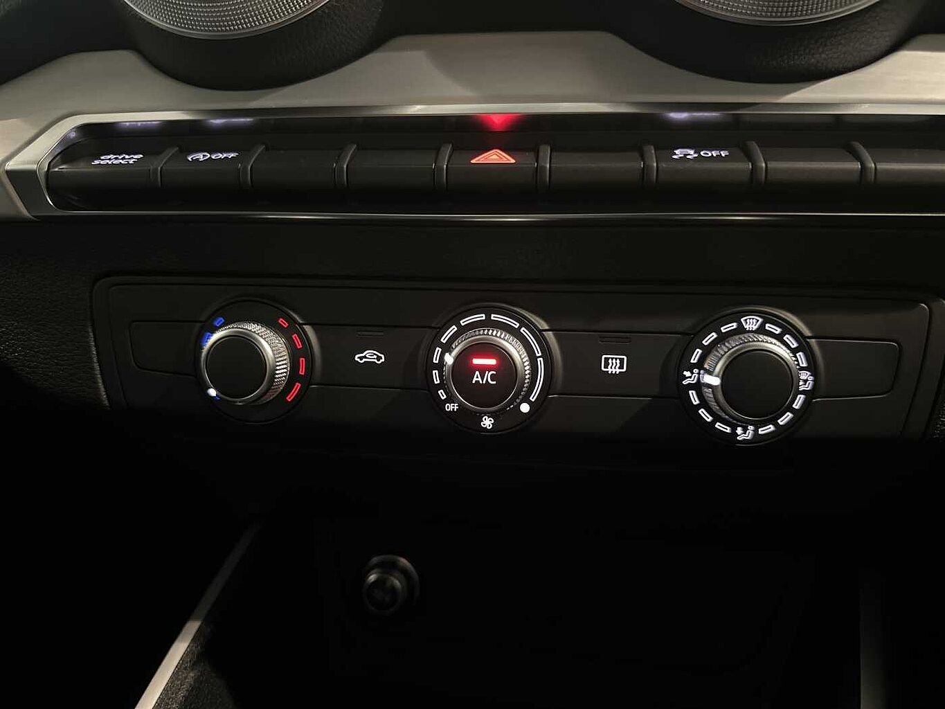 Used Audi Q2 2025 for sale - 76800618: Photo 17