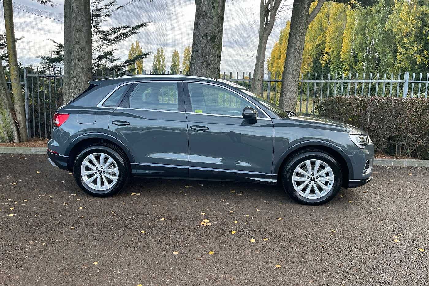 Used Audi Q3 2025 for sale - 76309310: Photo 4