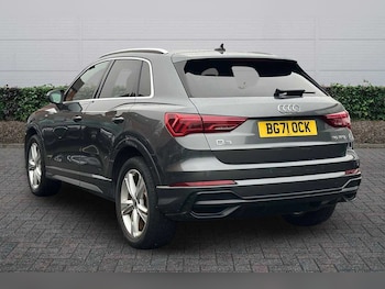 Used Audi Q3 2021 for sale - 77427480: Photo