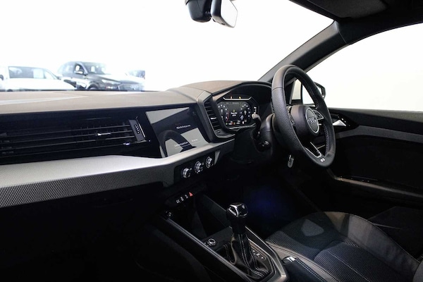 Used Audi A1 2025 for sale - 76216698: Photo 2
