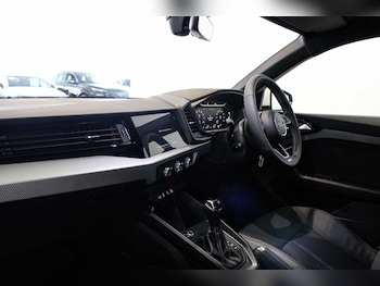 Used Audi A1 2025 for sale - 76216698: Photo 2