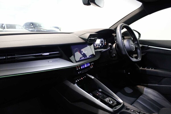 Used Audi A3 2021 for sale - 76061653: Photo 2