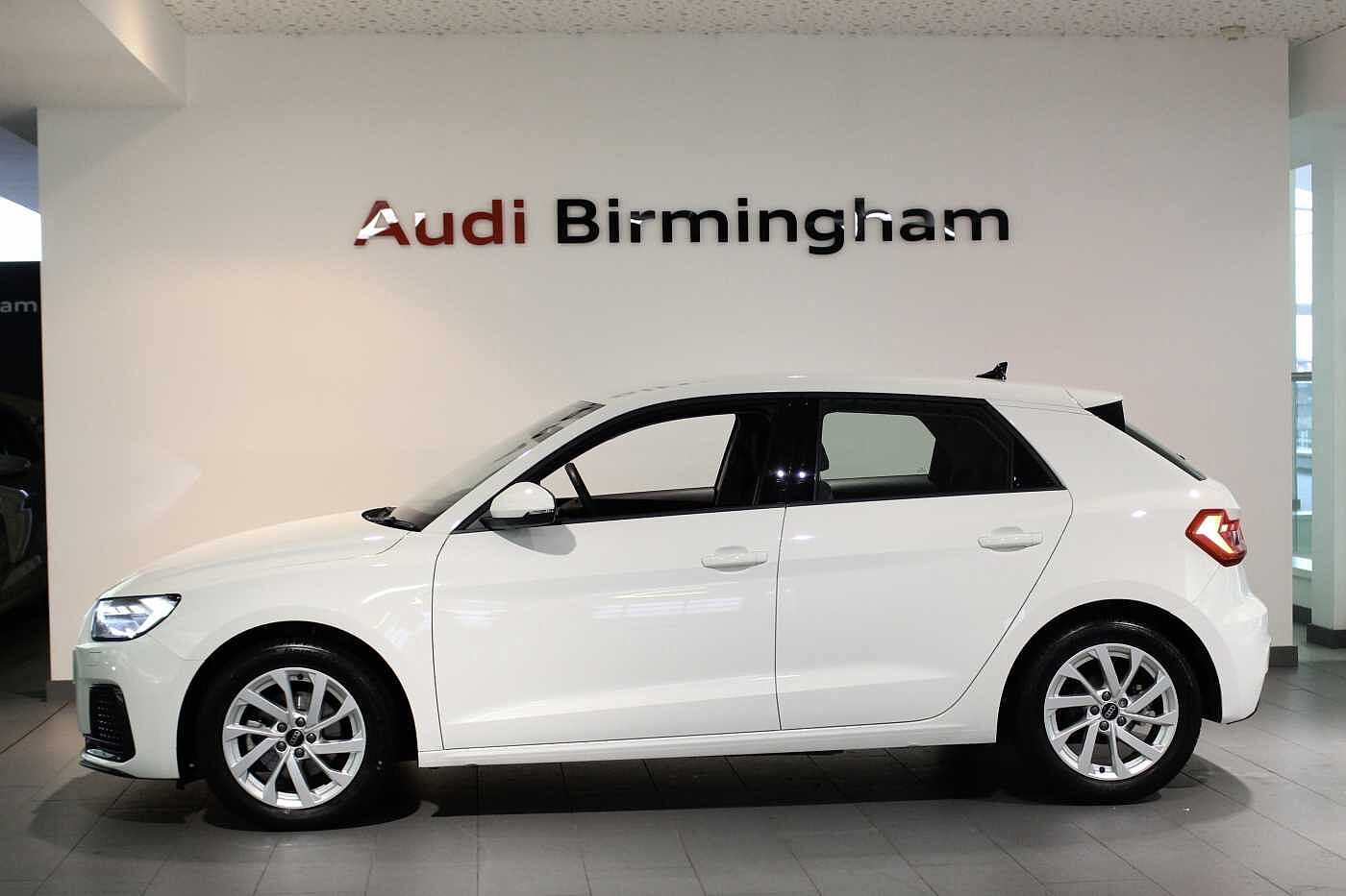 Used Audi A1 2023 for sale - 76111721: Photo 4