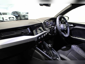 Used Audi A1 2023 for sale - 76139781: Photo