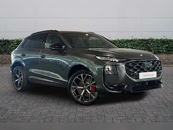 Used Audi Q3 2025 for sale - 77124797: Photo