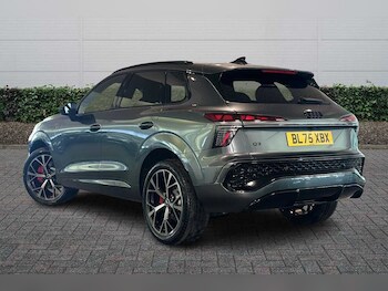 Used Audi Q3 2025 for sale - 77124797: Photo