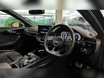 Used Audi A4 2022 for sale - 76378452: Photo