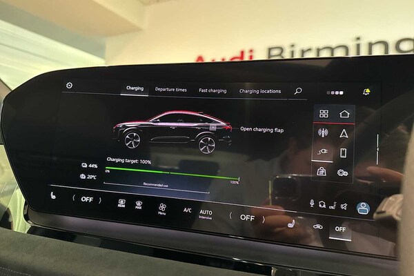 Used Audi Q6 e-tron 2025 for sale - 74876615: Photo 18