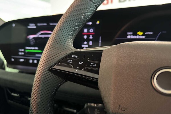 Used Audi Q6 e-tron 2025 for sale - 74876615: Photo 20