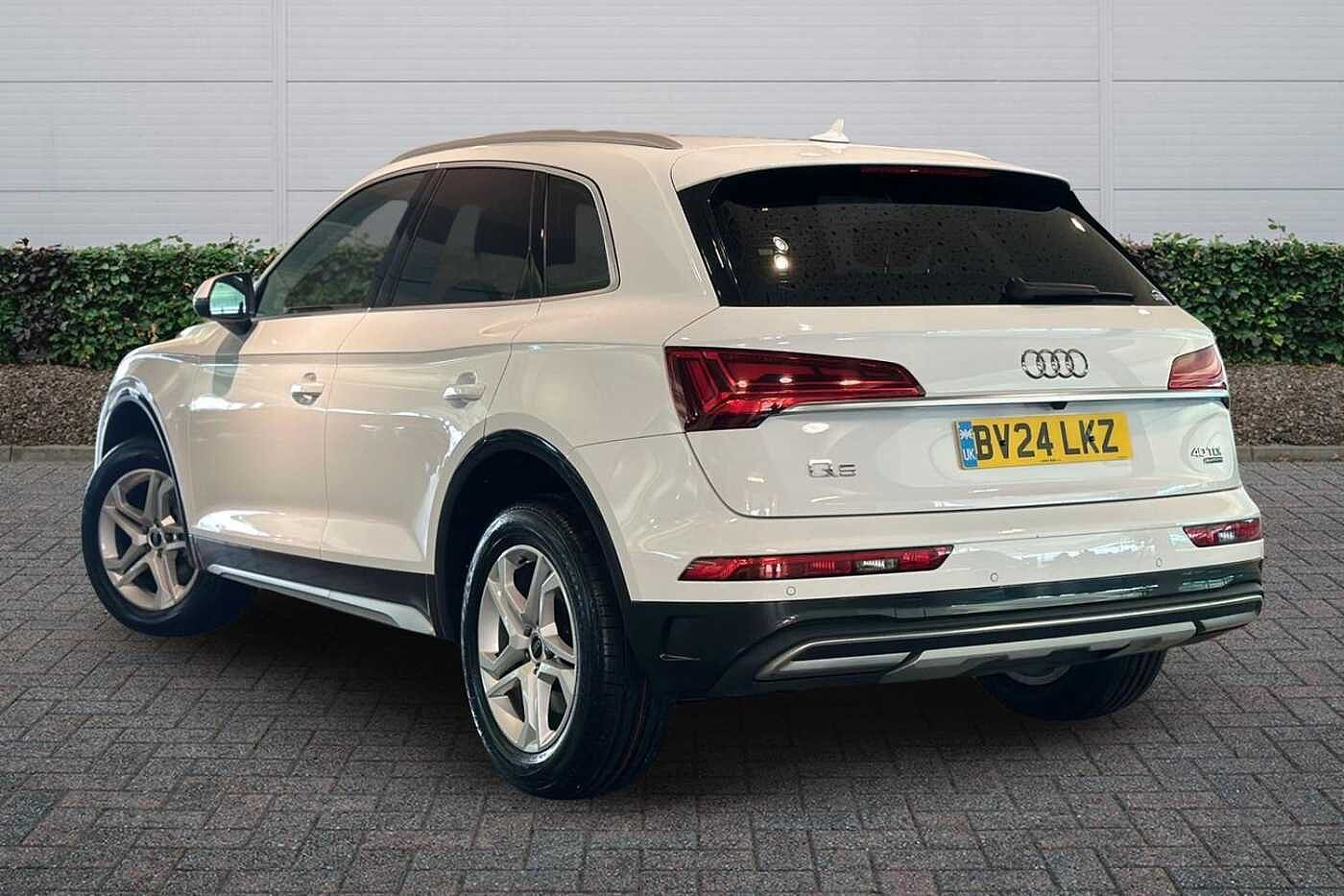 Used Audi Q5 2024 for sale - 77599800: Photo 3