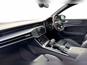 Used Audi RS6 Avant 2023 for sale - 79454636: Photo