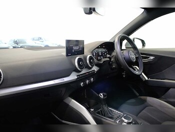 Used Audi Q2 2023 for sale - 75842528: Photo