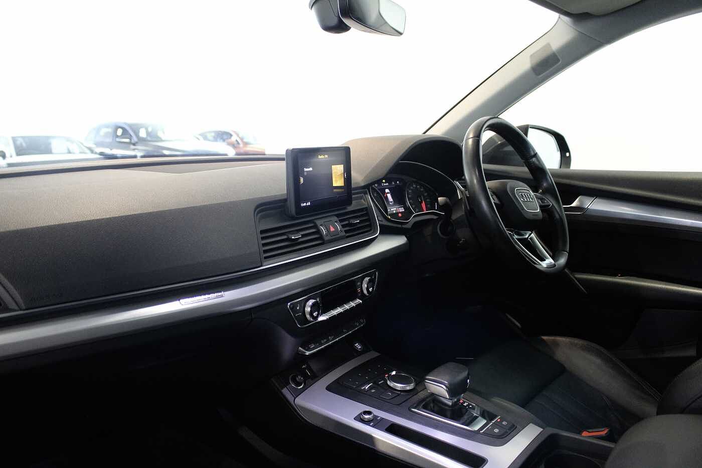 Used Audi Q5 2019 for sale - 76500848: Photo 2