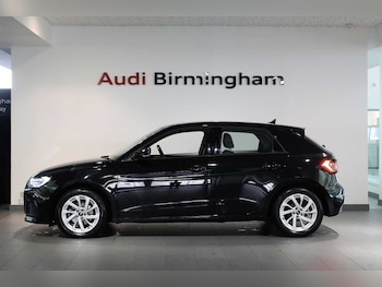 Used Audi A1 2023 for sale - 76111508: Photo
