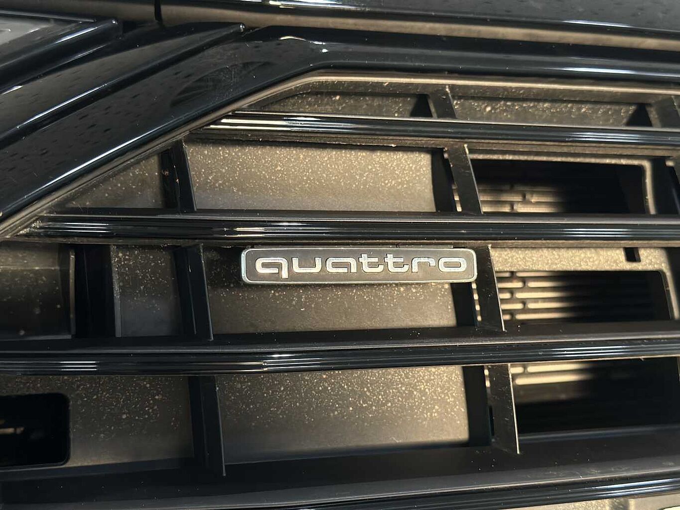 Used Audi A6 Saloon 2024 for sale - 76888305: Photo 12