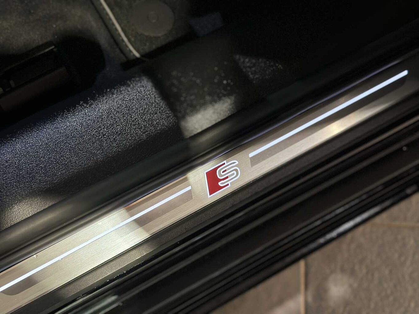 Used Audi A6 Saloon 2024 for sale - 76888305: Photo 15