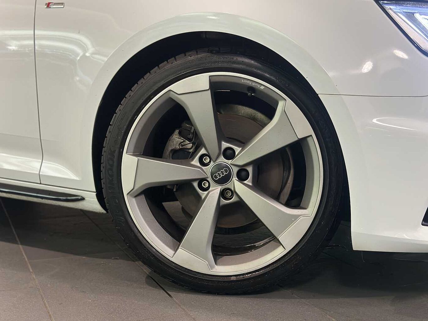 Used Audi A4 2019 for sale - 77697815: Photo 5