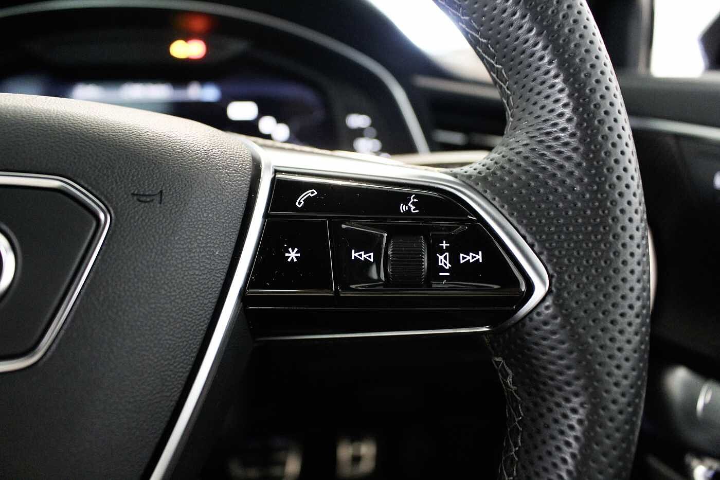 Used Audi A6 Saloon 2023 for sale - 76474541: Photo 14