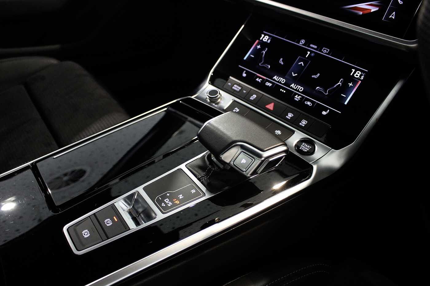 Used Audi A6 Saloon 2023 for sale - 76474541: Photo 8