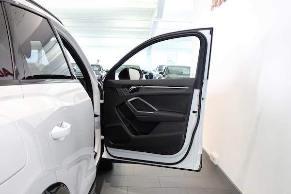 Used Audi Q3 2025 for sale - 74547555: Photo 11