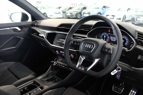 Used Audi Q3 2025 for sale - 74547555: Photo 6
