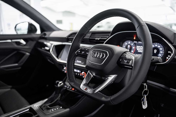 Used Audi Q3 2025 for sale - 74022041: Photo 6