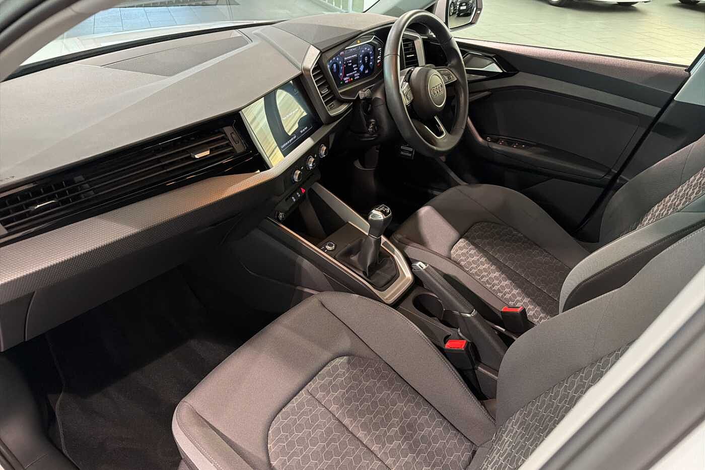 Used Audi A1 2022 for sale - 76378469: Photo 2