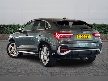 Used Audi Q3 2023 for sale - 78742759: Photo