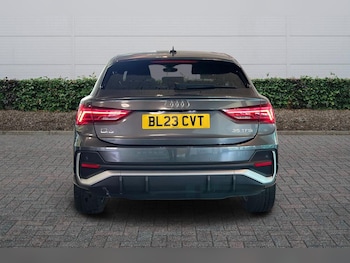 Used Audi Q3 2023 for sale - 78742759: Photo