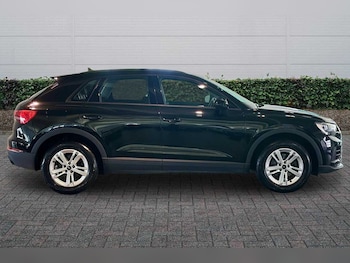 Used Audi Q3 2023 for sale - 78890838: Photo
