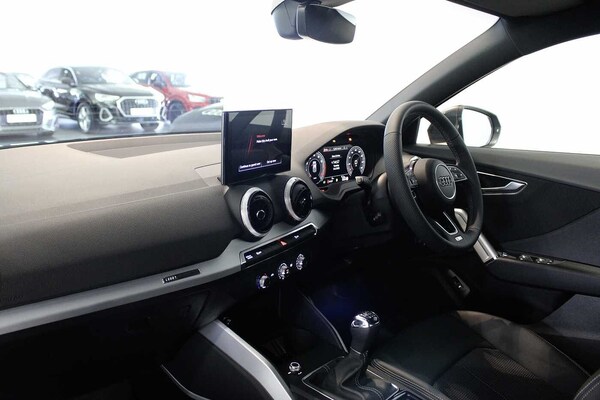 Used Audi Q2 2025 for sale - 75494981: Photo 2