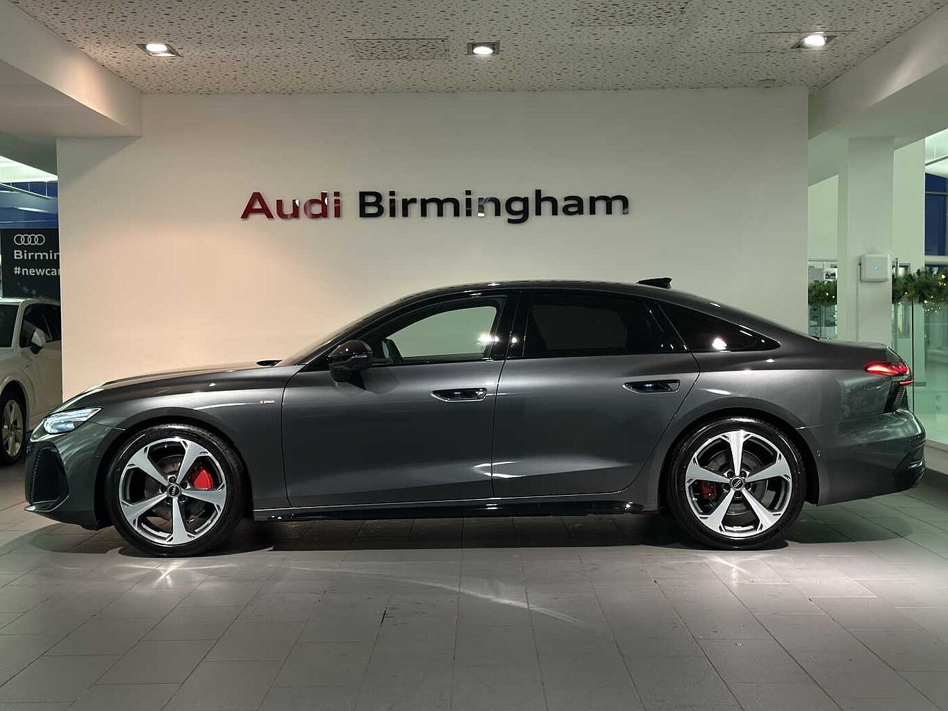 Used Audi A6 Saloon 2025 for sale - 76800599: Photo 4