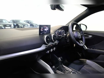 Used Audi Q2 2022 for sale - 75647864: Photo