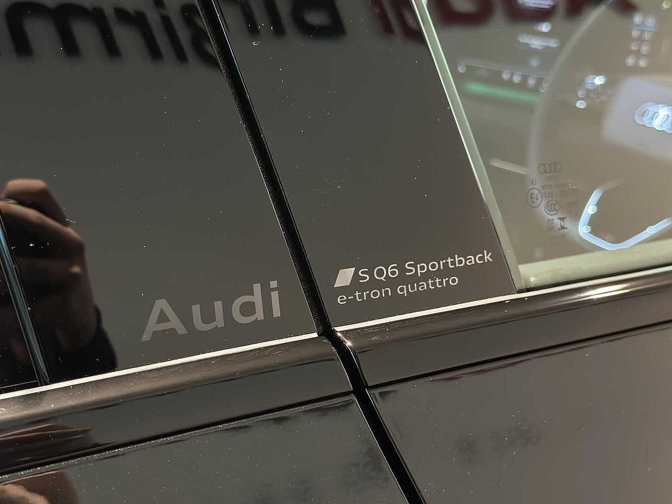 Used Audi Q6 e-tron 2025 for sale - 77013638: Photo 15