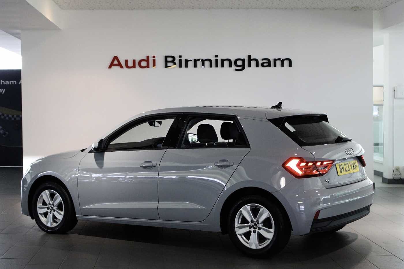 Used Audi A1 2023 for sale - 76176061: Photo 3