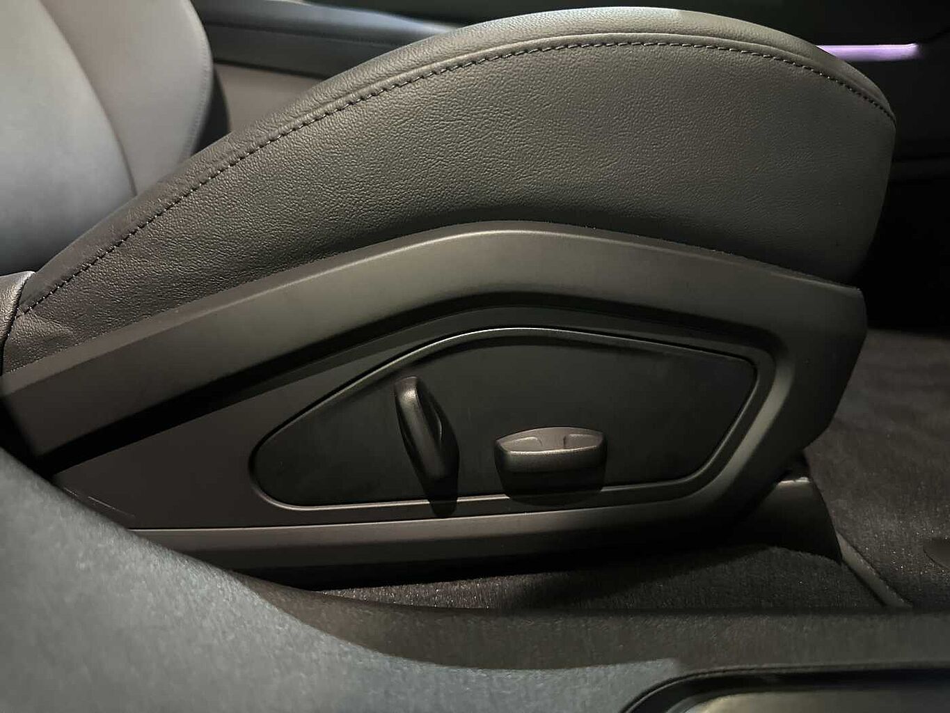 Used Audi e-tron 2025 for sale - 76800368: Photo 18