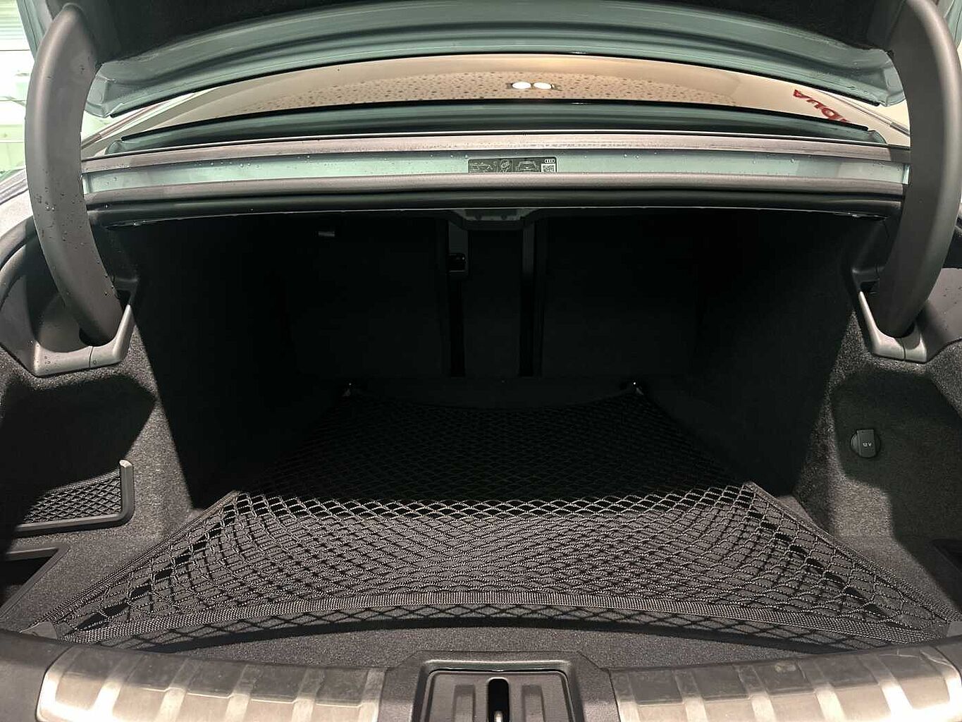 Used Audi e-tron 2025 for sale - 76800368: Photo 21