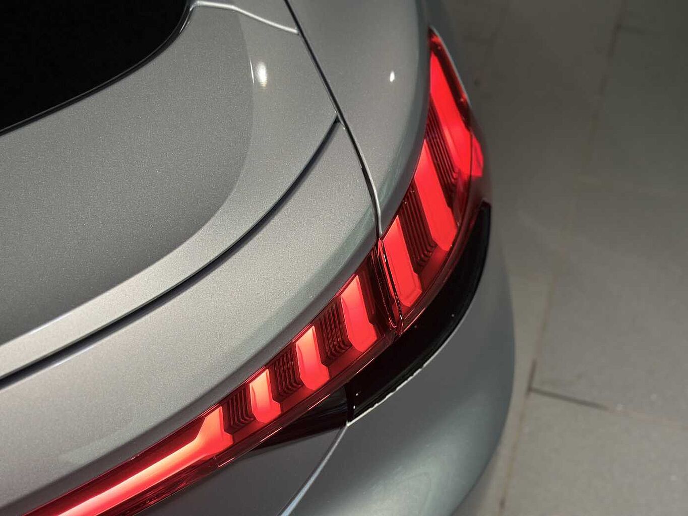 Used Audi e-tron 2025 for sale - 76800368: Photo 25