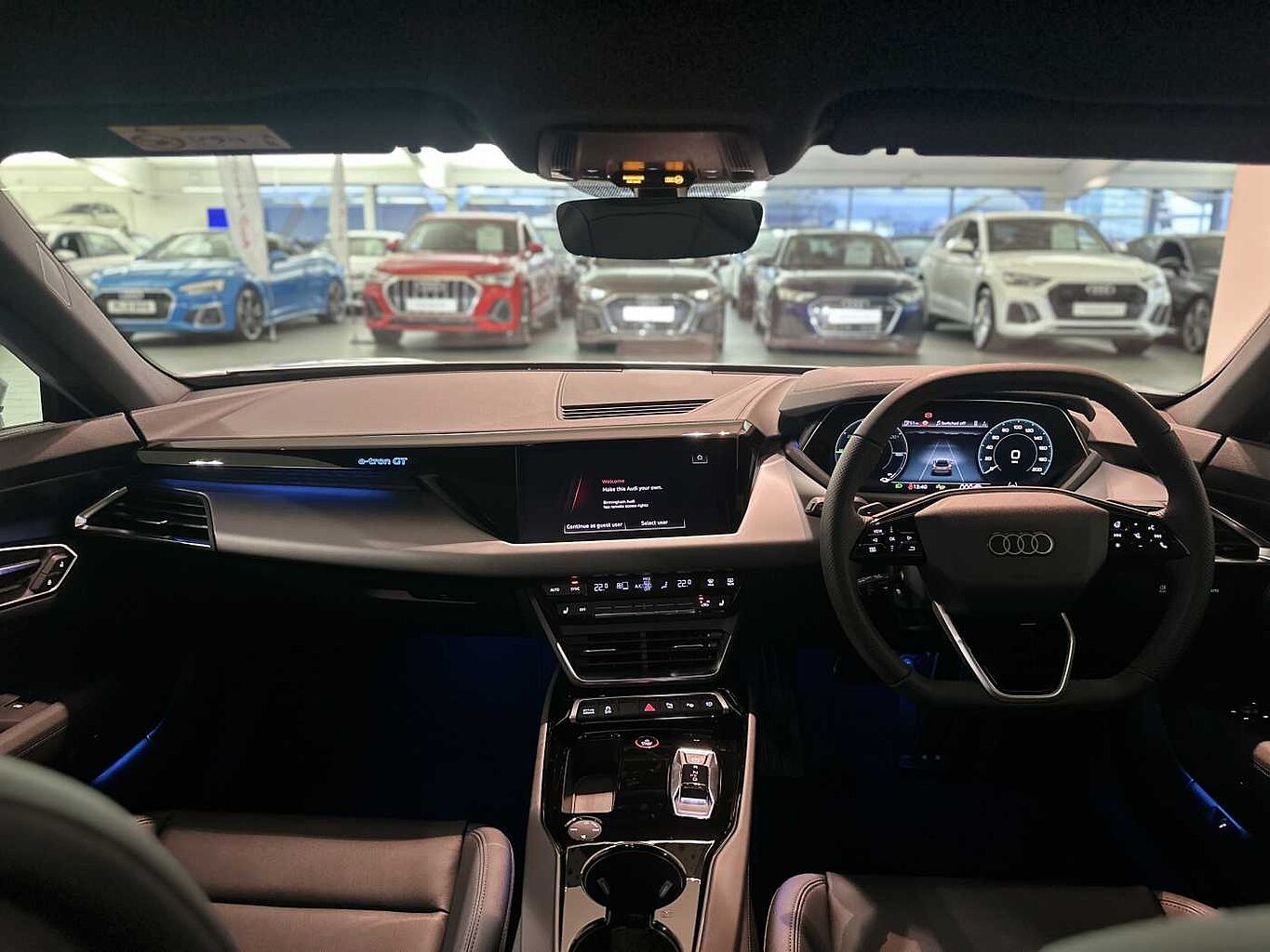 Used Audi e-tron 2025 for sale - 76800368: Photo 28