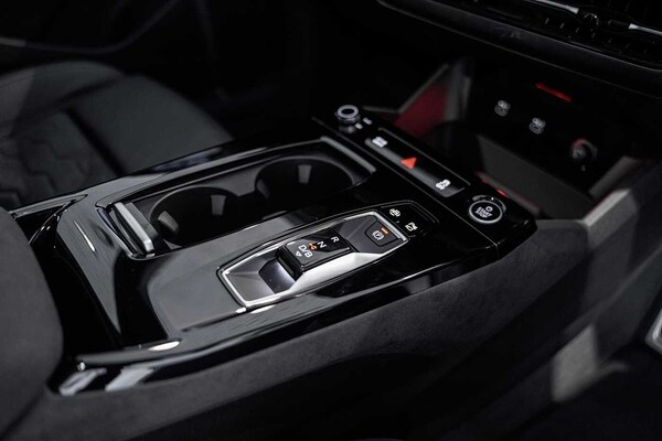 Used Audi A6 e-tron Avant 2025 for sale - 73602228: Photo 8