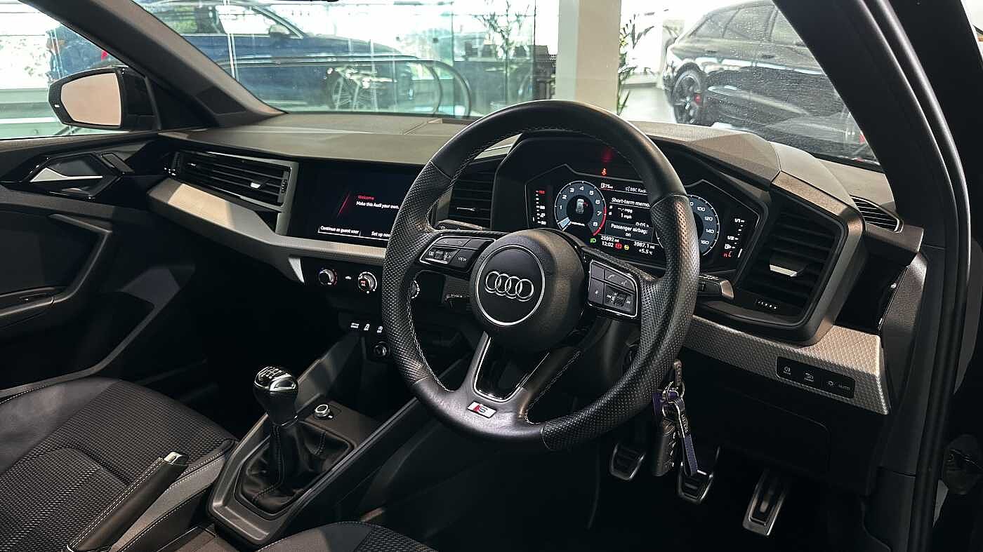 Used Audi A1 2021 for sale - 76458617: Photo 2