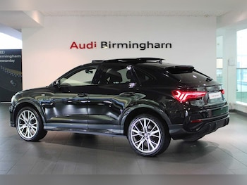 Used Audi Q3 2023 for sale - 76800364: Photo