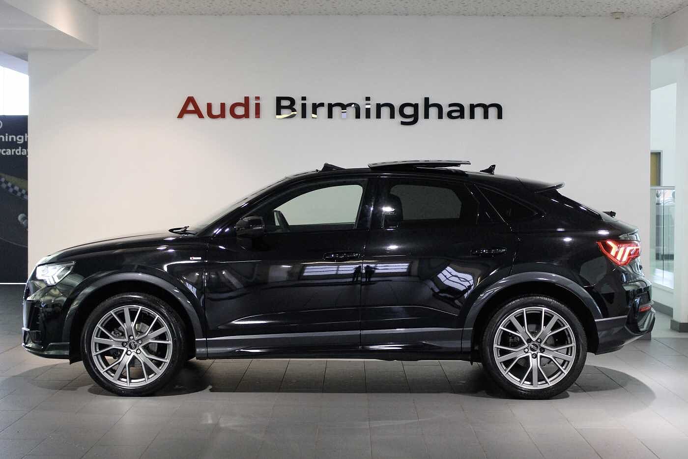 Used Audi Q3 2023 for sale - 76800364: Photo 4